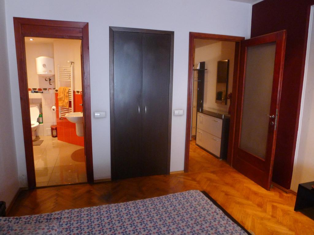 Hospitality Centrum - Magheru بوخارست المظهر الخارجي الصورة