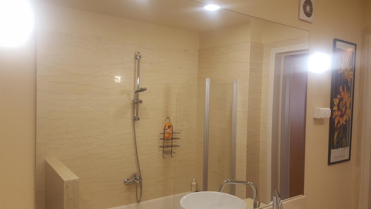 Hospitality Centrum - Magheru بوخارست المظهر الخارجي الصورة