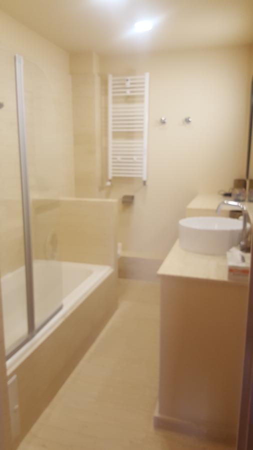 Hospitality Centrum - Magheru بوخارست المظهر الخارجي الصورة